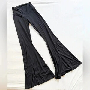 Aerie Flare Leggings size M